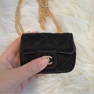 Mini Quilted Flap Bag Charm w Chain – Black